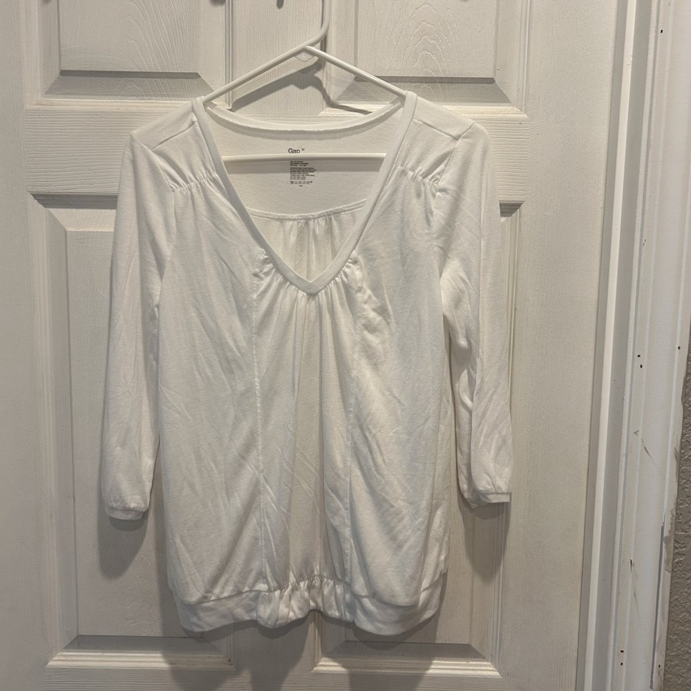 Gap Women's White Bracelet Sleeve Shirt Women's Size‎ Medium